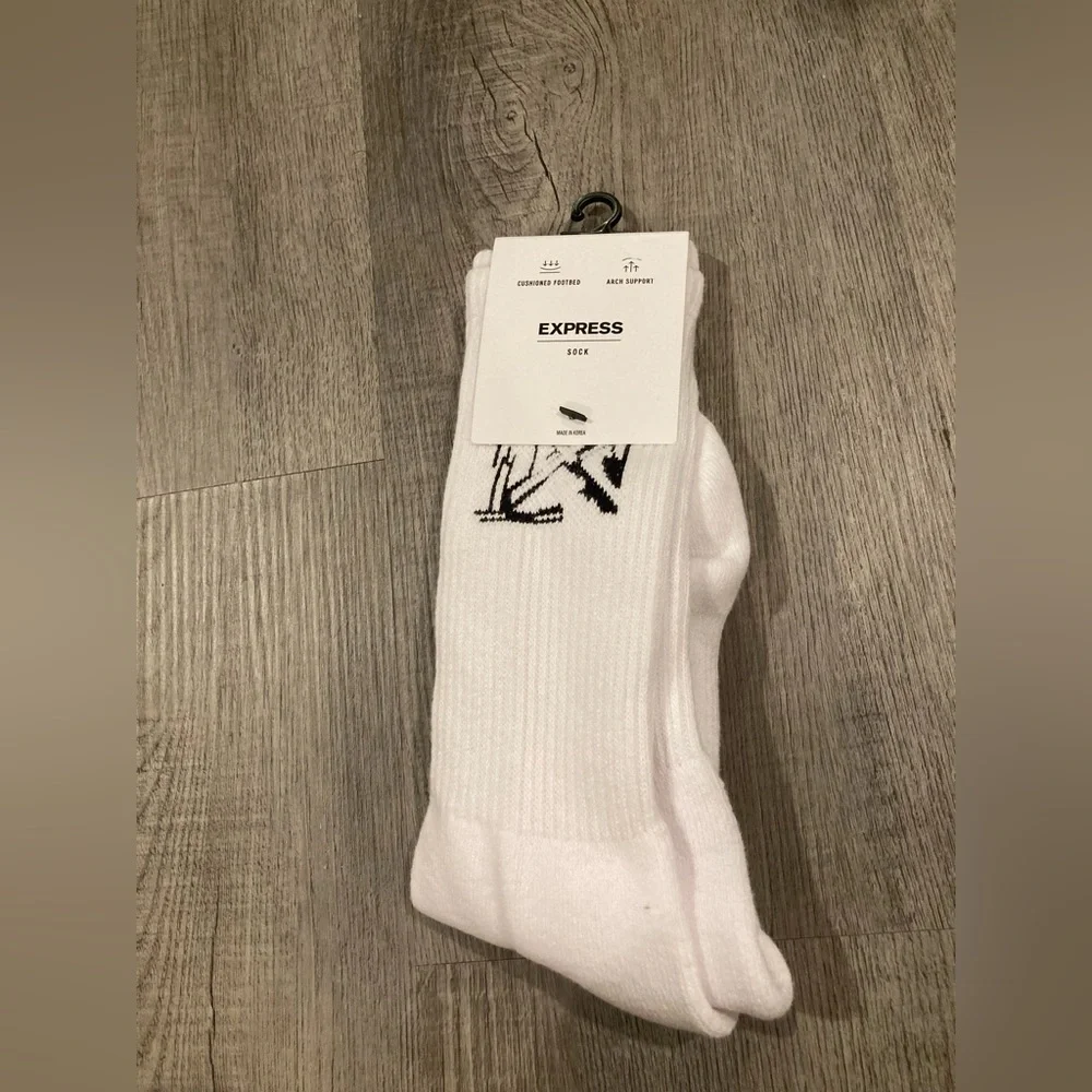 Express Graphic X Print Logo Dress Socks